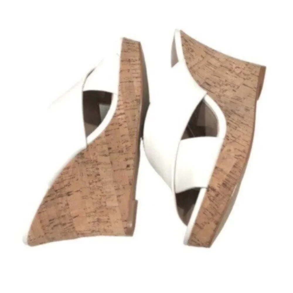 NWT Charles David White Leather Wedge Slide Sandals 9.5M